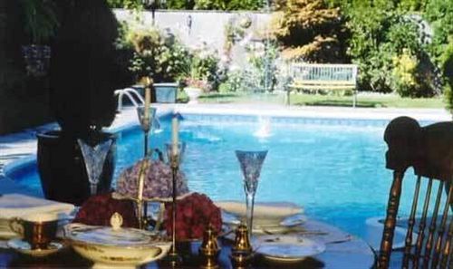 Bed & Breakfast The Stone Hedge Richmond